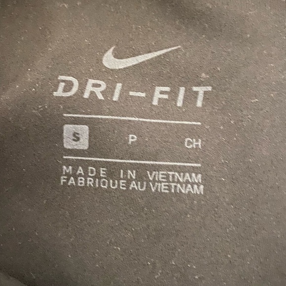 Nike pro dri-fit shorts, with light pink band. - Picture 3 of 3